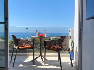 Green Door Getaway - Limassol - 4