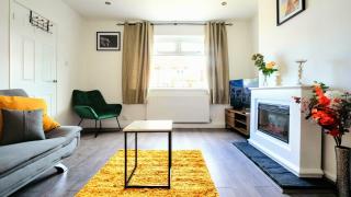 Comfy Spacious Home Near Preston City Centre - Sleeps 6 - Samlesbury - 5