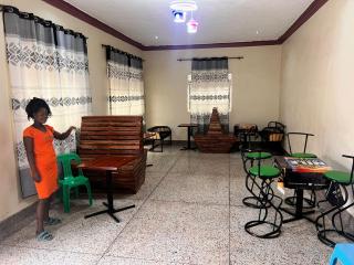 DB COMFORT MOTEL - 7