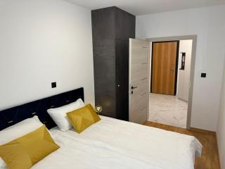 APPLeonLux - Umag - 6