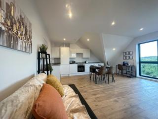 Stylish & Spacious Apartment - Royal Tunbridge Wells - 9