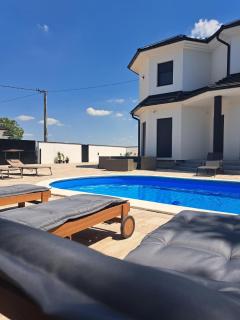 Villa Diamond - Bijeljina - 0