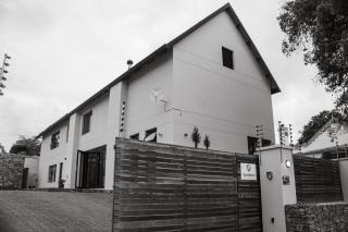 Amabwe Guesthouse - Grahamstown - 8