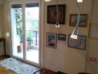 Waterfront Apartment With Sea View Helexpo no01 - 8