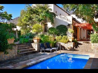 Petit Plaisir is a romantic self-catering cottage on the side of the village no2 - Franschhoek - 7