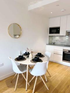 Superb luxury 1Bed Apartment - 8