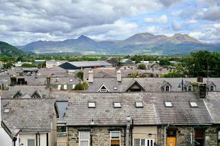 Porthmadog, Sleeps 11, 5 Bedrooms, 5 Bathrooms, Mountain Views - 6