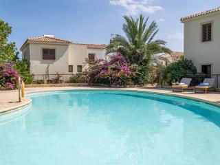 Cute & Cozy Mazotos 1bed Getaway - 8