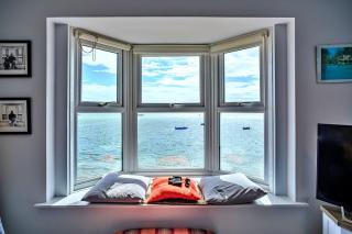 Finest Retreats - Kings Wharf - Luxury Riverside Home - 7