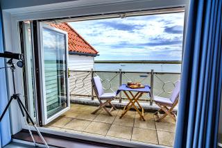 Finest Retreats - Kings Wharf - Luxury Riverside Home - Burnham on Crouch - 9