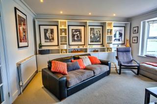 Finest Retreats - Kings Wharf - Luxury Riverside Home - 3