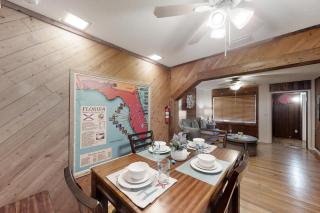 Jupiter Pines Cottage - Clearwater - 2