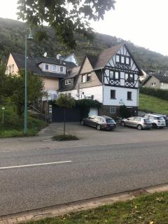 Moselina Gästezimmer - Sankt Aldegund - 1