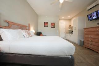 Sunny Side Cottages - 1