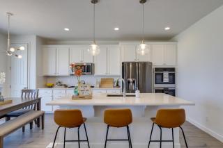 Modern Lake Point Home - 1 Mi to Great Salt Lake! - Lake Point - 3