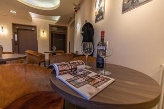 City Hotel Miskolc - Miskolc - 6