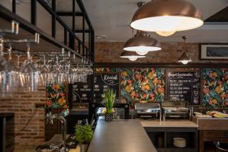 City Hotel Miskolc - Miskolc - 3