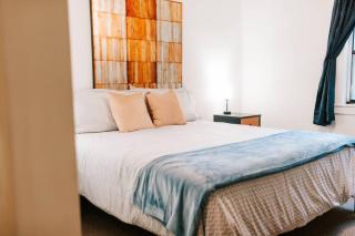 3-Bed Athens Getaway right near UGA with Pool and Parking and SmartTV - Athens - 9