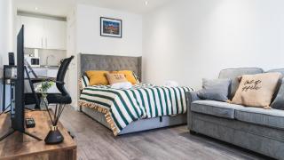 Cozy Modern Studio Apartment Near Preston City Centre- Sleeps 3 - Preston - 0