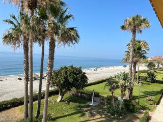 Apartamento en Primera Línea de Playa - Torrox - 7