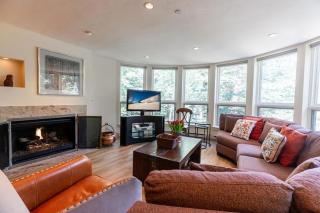 Ski In Ski Out condo with Access to Vail Mountain - 9