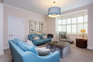 Veeve - Wandsworth Idyll - 2