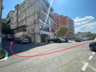 A room in a spacious condo,10 min walk from US ambassy - 8