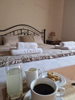 Villa Penelope Luxury Retreat for 12 Guests in Crete - 4