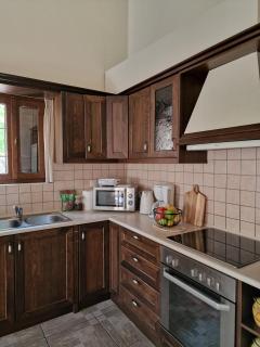 Villa Penelope Stone Retreat with Pool in Crete - 4