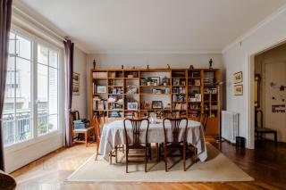 Veeve - Enduring Grace - París - 1