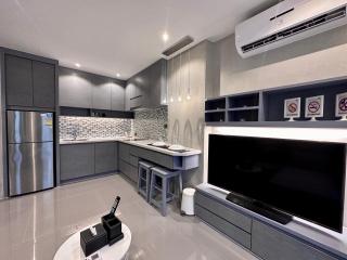Kamala Beach D68 Exclusive Junior Suite - Kamala Beach - 4