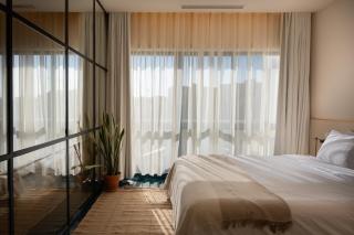 Stylish Downtown Loft - 3