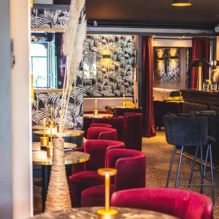 Le Boeuf Couronné - Hôtel & Restaurant Chartres- Logis Hotels - 1