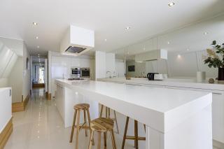 Couronne Apartments - 3