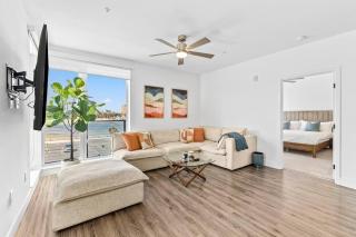 Sapphire Shores-Beach View 2BR Amazing Amenities - 9