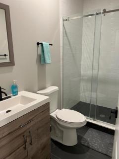 Modern 2BR 2BA Apartment with rooftop in Brewerytown - Philadelphia - 2
