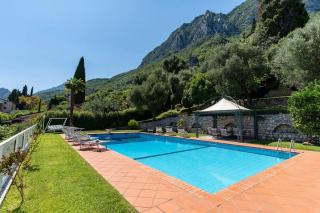 Villa Aurora- Villa esclusiva con piscina e splendida vista lago - Gargnano - 4