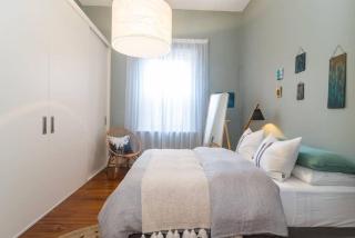 Blackbird at Arlos Glenelg South - Glenelg - 6