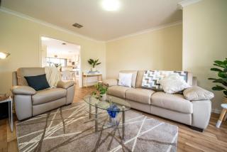 Captivated in Camden Park - South Plympton - 4