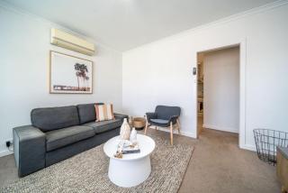 Surfs Up at Somerton Park - 3