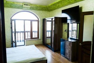 One-of-a-kind Home with a Million Dollar View - Erevan - 6