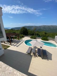 Villa Alana GANZE VILLA - POOL - SAUNA - JACUZZI 200m2 - Grižane - 3