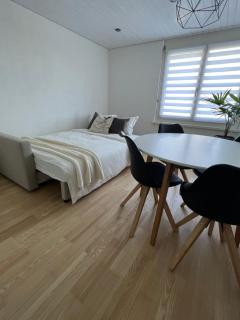 Black&White Apartment - 4