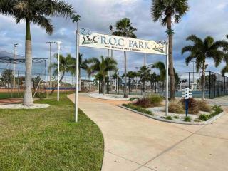 10 Star Luxury Beach Condo-Anchor Oasis - St. Pete Beach - 1