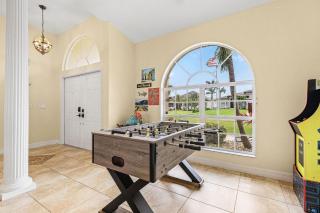 The Friendly Pelican, Cape Coral - Cape Coral - 4