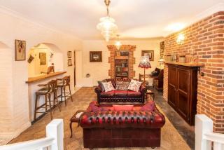 Burrow at Botanic - 7