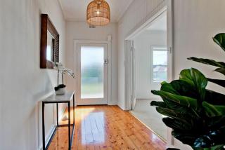 Seaside on Swan & Laneway Retreat - A Family Haven - Grange - 2