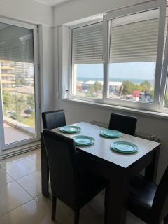 FratellyVibe Mamaia - 2