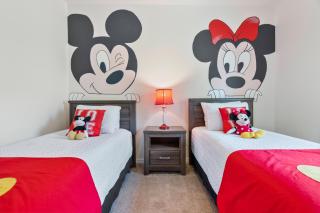 Amazing 3 bedrooms At Lucaya- 7 miles from Disney - Kissimmee - 4