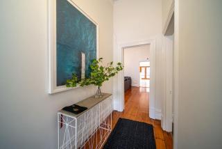 Irmas Place on Halifax - 5